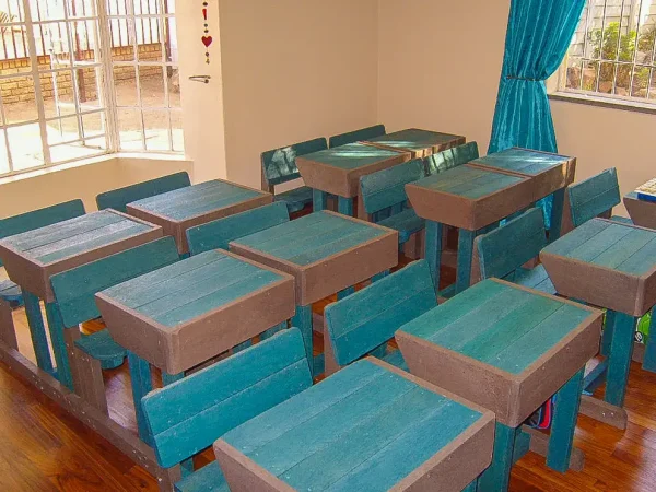 Recycled Plastic School Desks