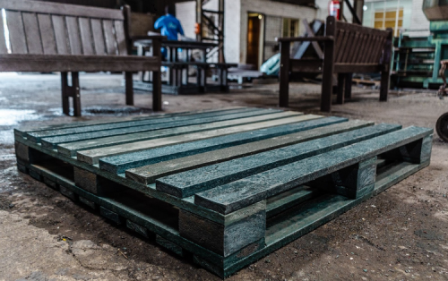 Why Plastic Pallets Are the Perfect Fit for Cold Storage and Food Logistics